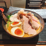 神楽 海老で鯛を釣る麺堂 - 