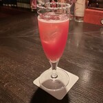 バー エイジング - スイカのカクテル