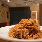 呑喋処 はじめまして - 『焼きそば』

ニンニク、花椒、唐辛子を効かせたシンプルな焼きそば。
おつまみに。
