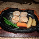 クローバーステーキハウス - 帆立貝のソテー