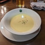 クローバーステーキハウス - コーンスープ
