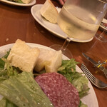 トラットリア クアトロ ラガッツィ - 