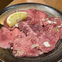 ホルモン焼肉 富や 栄店 - 