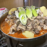 伝統韓国料理 松屋 - カムジャタン　中