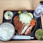 Tonkatsu Tokoton - 特上ロースカツ定食（ご飯大盛）