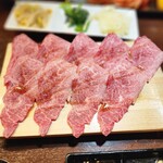 和牛焼肉 モウモウ - 薄切り上ロース♪