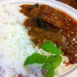 ミャンマー料理シュイガンゴー - 