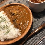 Ina Ka Fe Hotto Irebun - イレブンスパイスカレー