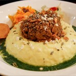 薬膳Dining&Bar 銀座しんのう - 薬膳チーズキーマカレー