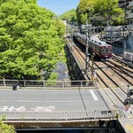 Teshigoto Sanuki Udon Sansan - 能勢電鉄・平野駅から。新緑が色濃い良い季節！