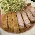 豚と魚 藍カタ - 豚カツ定食1,280円