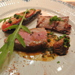 saveur - 足寄石田めん羊牧場4歳半のメスのサウスダウン羊背肉のグリルと内臓類を添えて