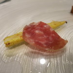 Convivio - 25年8月　前菜　ヤングコーン　チーズ　サラミフェリーノ