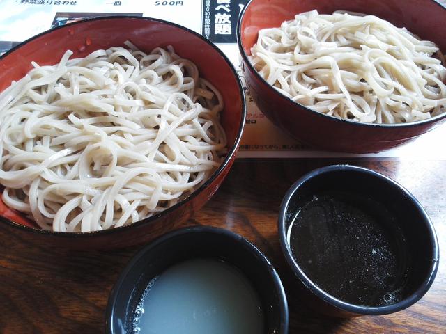 高遠そば食べ放題１０５０円 の看板に魅かれて行ってみた 笑 By 爆発五郎 光 ヒカリ 翁島 そば 食べログ