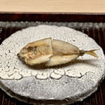 緒方 - 鮎　揚げ焼き