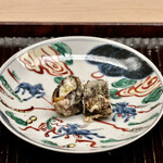 緒方 - 鰻　筒のまま焼いて揚げてる