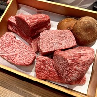祇園肉亭 新 - 