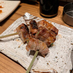Yakitori Porokichi - ニンニクの芽肉まき
