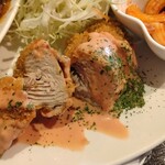 Ekimae Sakaba Amori - マグロカツ断面