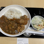 マルシェグランマキッチン - チキン（から揚げ）カレー（サラダ付き）　¥880