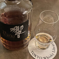 TOKYO Whisky Library - 