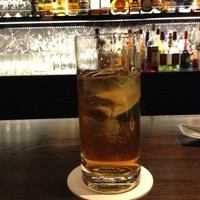 R restaurant & bar - 