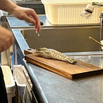 Grill Kitchen APO - エビフライの海老！！　15センチ大は確定。
