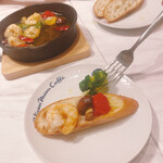 Pelican Moon Caffe - 