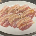 Sumibi Yakiniku Hanabi - 豚バラスライス※たれ味・塩味をお選びいただけます