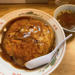 留園 - 天津飯（スープ付）700円