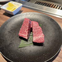 焼肉うしごろ 新宿三丁目店 - 