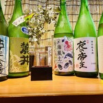 Katsuichi - 各地の日本酒を揃えてます！
      
      なかなか手に入らないお酒もあるためスタッフにお問合せください♪