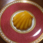 銀座コージーコーナー - 料理写真:いちごマドレーヌ