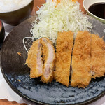 とこだい精肉店 - 厚切りロースかつ定食1070円