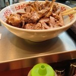 たまがった  - チャーシュー？お好みでどうぞって言われました。