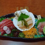Kitanomiyako Izakaya Nanatsuboshi - お刺身3点盛り