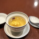 中華寝台 - 薬膳スープですが、思ったよりもずっとずっとゴールドラッシュの味が染み出しています。