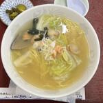 北彩市場 下北名産センター - 海鮮市場ラーメン(塩) 980円