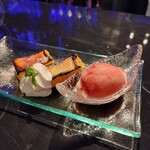 luxury bar&dining D.O.D - 