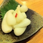 地酒焼酎と肴 弥太郎 - 島らっきょう