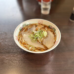 Marukai Ramen - 醤油らーめん(中) 650円