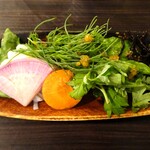 BiOcafe - 無農薬100%野菜ランチ：サラダ