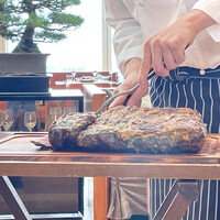 ザ タヴァン グリル＆ラウンジ - 