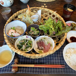 古民家で昼ごはん梅里 - 