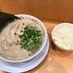 たまがった - らぁめんとライス