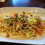 カネ保水産 - サルシッチャのaglio olio