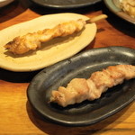 Kashikashi - 2013.7 やきとりカレー味（1串130円）、やきとり塩（1串130円）