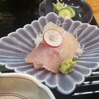 広島旨い物処 稲茶 - 本日の刺身