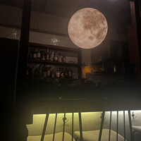 ワインとくつろぐ ツキアカリ - 