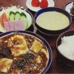 Hatsupouen - 八芳苑。麻婆豆腐ランチ。